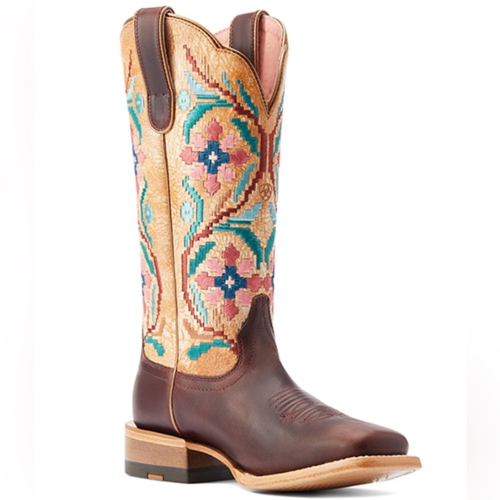 Ariat Women's Frontier Danielle Leather Western Cowgirl Boots NIB Size 9
